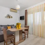 17589b Apartman