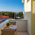 17589b Apartman Kraljevica